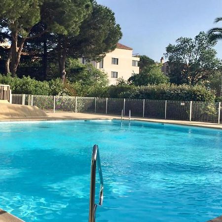 Merazur Frejus Luaran gambar